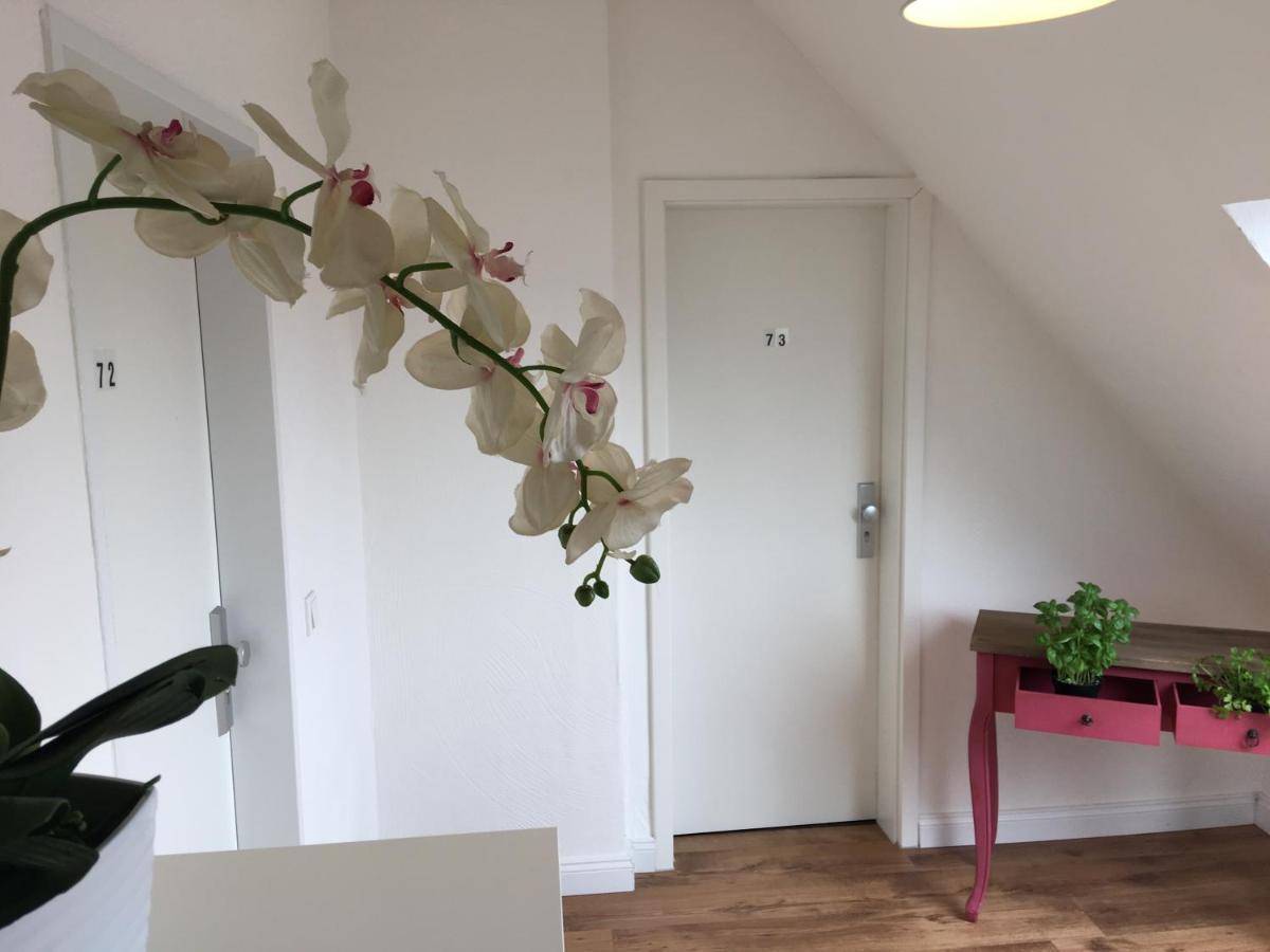 Studiotel Belle Etage Дюселдорф Екстериор снимка